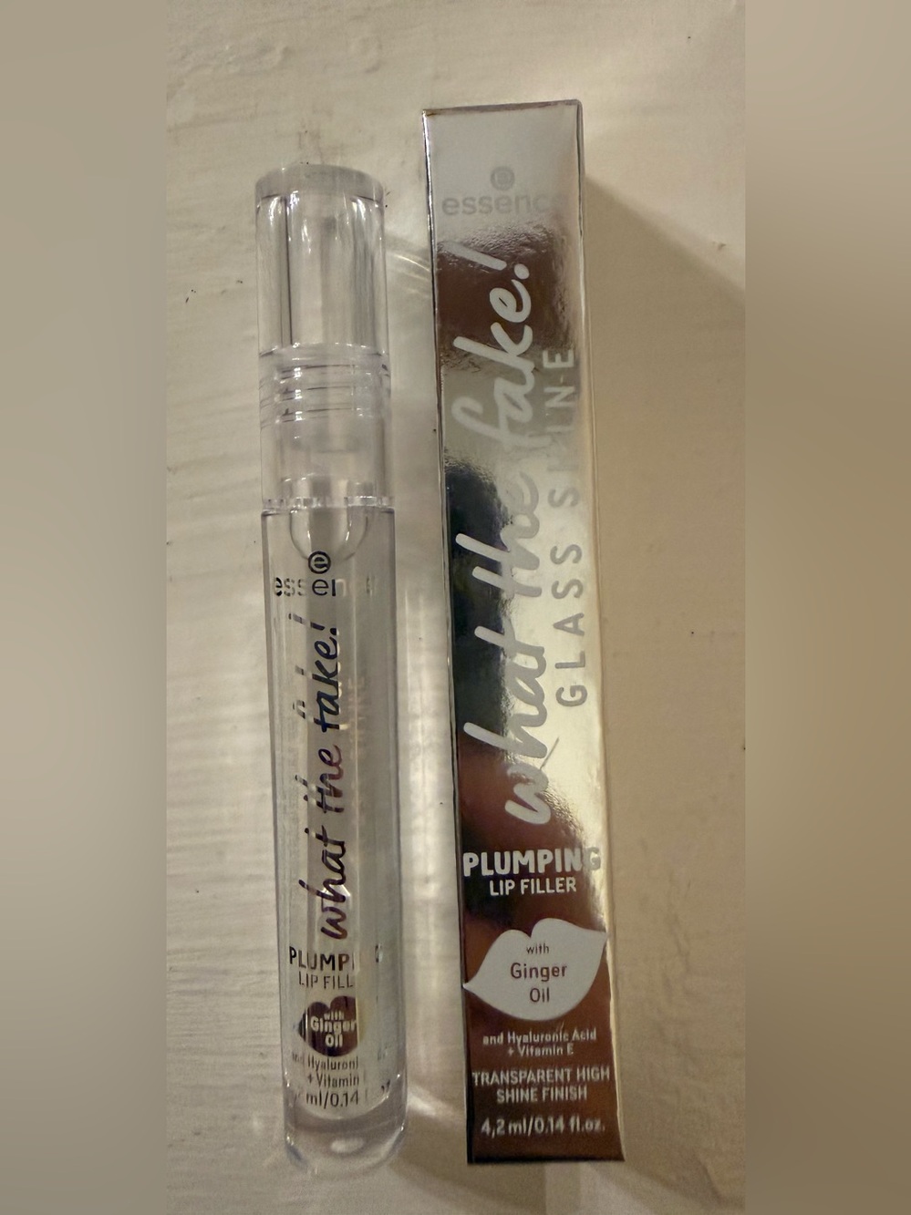 essence What the Fake! Glass Shine Plumping Lip Filler